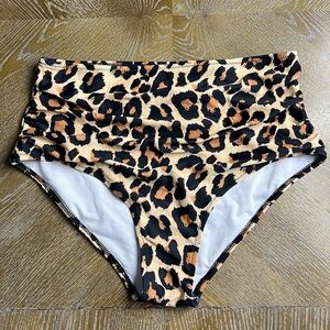 Leopard High Waisted Ruched Swim Bottoms L